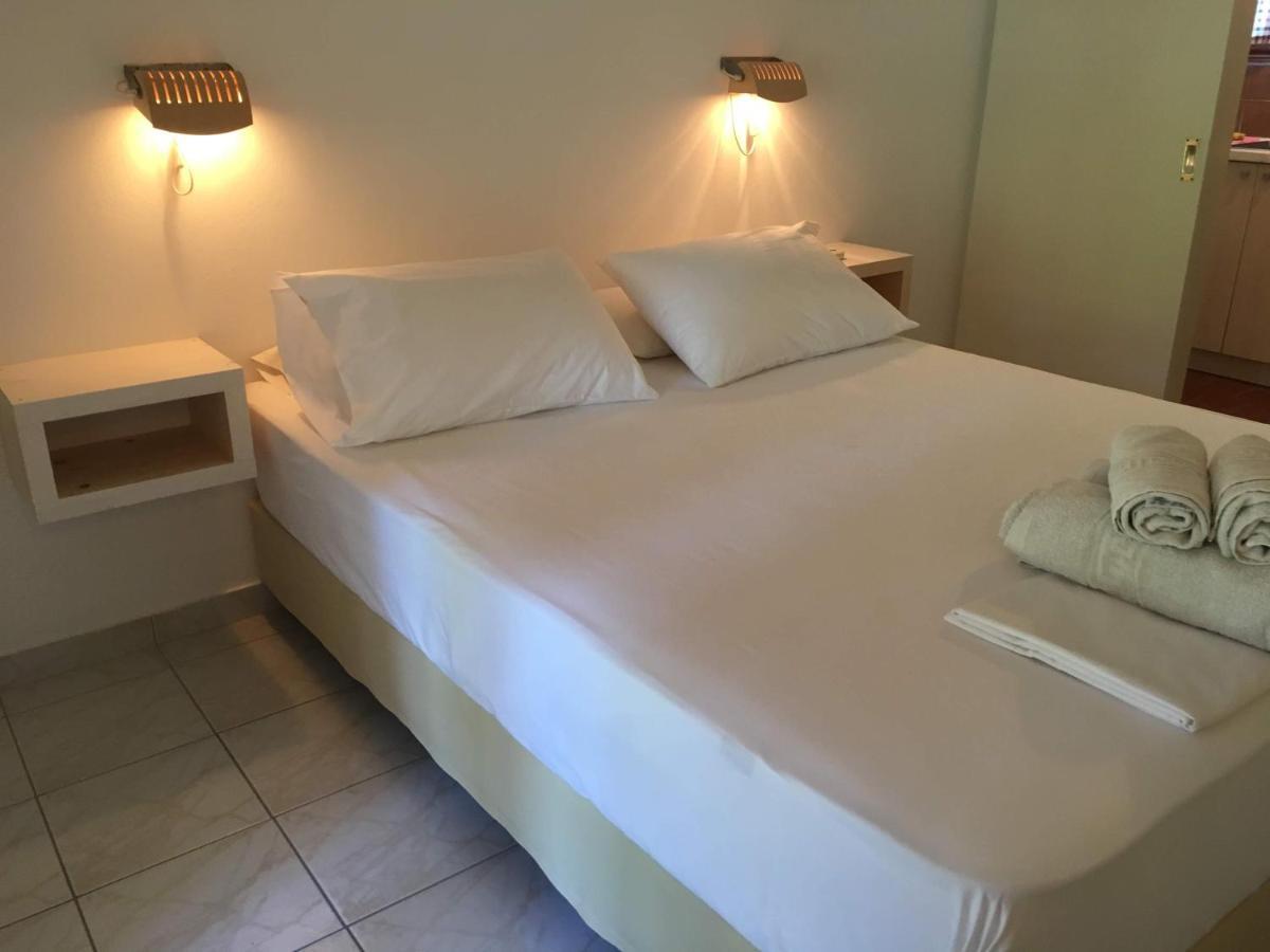 Aparthotel Corner